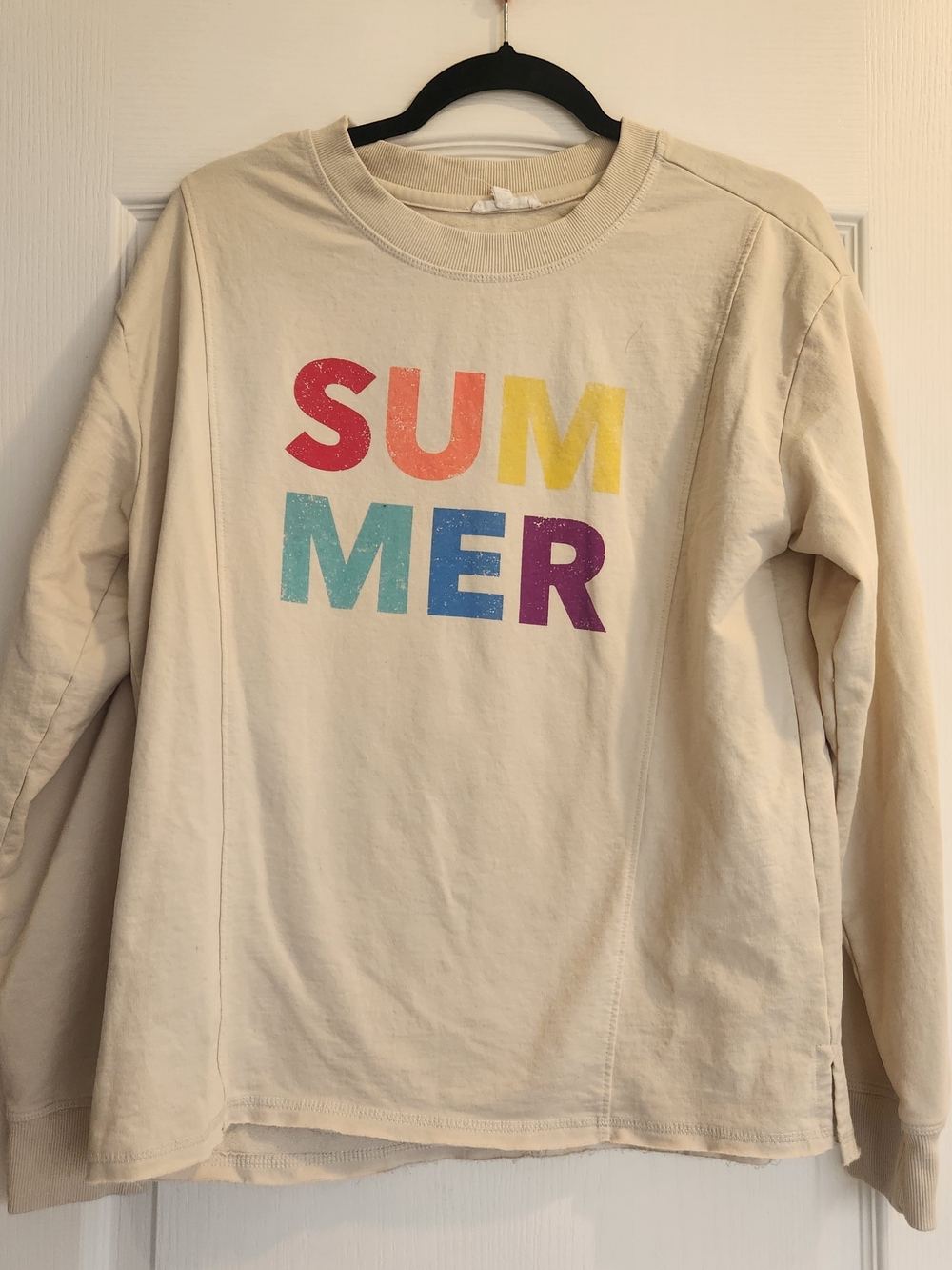 Maurices Cream Long-Sleeve Tee with Rainbow "SUMMER" Graphic S Euc